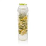 Sticle cu infuzor pentru fructe perfecte de folosit vara in loc de ceai